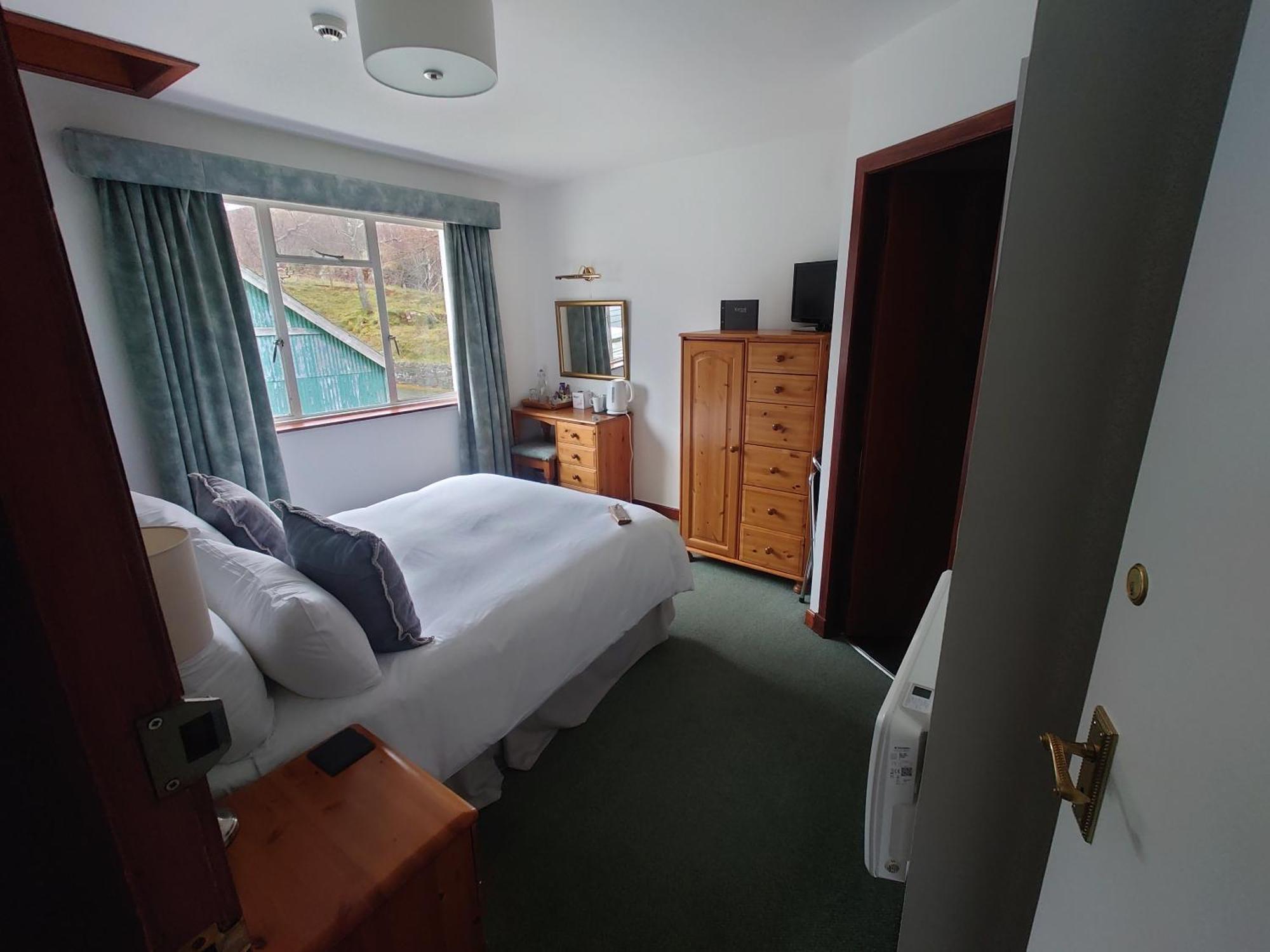 Kintail Lodge Hotel Kyle of Lochalsh Kültér fotó